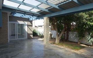 4 Bedroom House For Sale in Hage Heights, Swakopmund