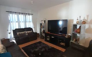 3 Bedroom Apartment/Penthouse For Sale in Vineta