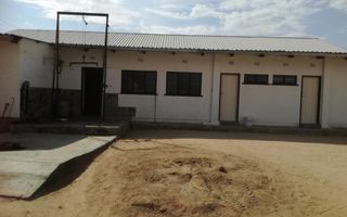 10 Bedroom Farm For Sale in Karibib