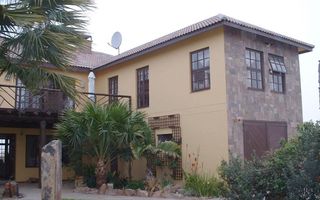 4 Bedroom House For Sale in Kramersdorf, Swakopmund