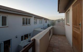 5 Bedroom House For Sale in Hage Heights