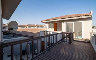 5 Bedroom House For Sale in Hage Heights