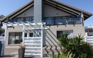 4 Bedroom House For Sale in Vineta, Swakopmund
