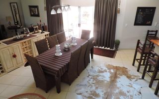 4 Bedroom House For Sale in Vogelstrand