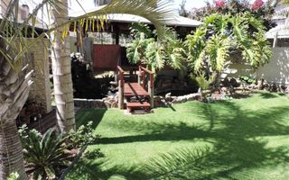 4 Bedroom House For Sale in Vogelstrand