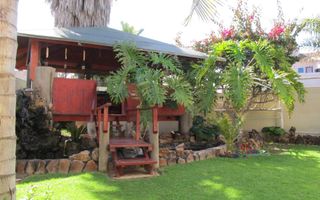 4 Bedroom House For Sale in Vogelstrand