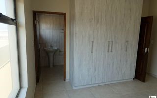 3 Bedroom House For Sale in Mile 4 Ext 1