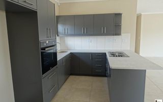 3 Bedroom House For Sale in Mile 4 Ext 1