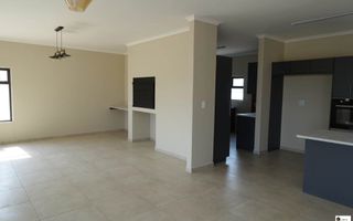3 Bedroom House For Sale in Mile 4 Ext 1