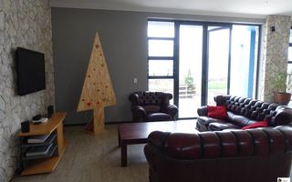 5 Bedroom House For Sale in Ocean View