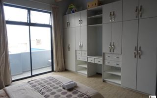 5 Bedroom House For Sale in Ocean View