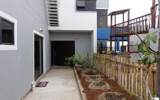 5 Bedroom House For Sale in Ocean View