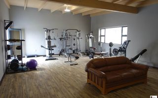 5 Bedroom House For Sale in Ocean View