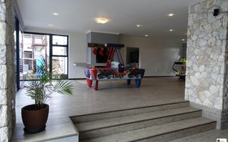 5 Bedroom House For Sale in Ocean View