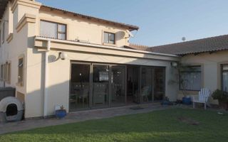 5 Bedroom House For Sale in Kramersdorf