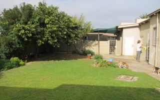 4 Bedroom House For Sale in Vineta