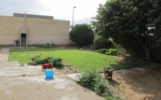 4 Bedroom House For Sale in Vineta