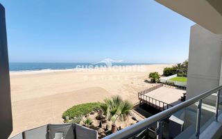 3 Bedroom House For Sale in Long Beach