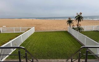 4 Bedroom Townhouse For Sale in Long Beach