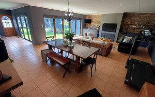 3 Bedroom House For Sale in Fairway Estate