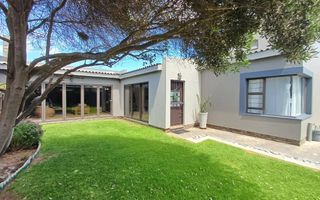 3 Bedroom House For Sale in Fairway Estate