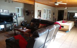 5 Bedroom House For Sale in Walvis Bay Central
