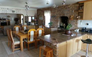 5 Bedroom House For Sale in Walvis Bay Central