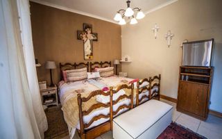 5 Bedroom House For Sale in Meersig