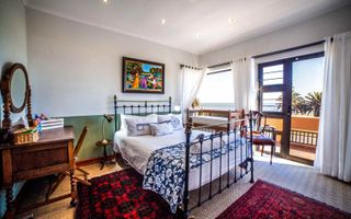 5 Bedroom House For Sale in Meersig