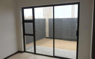 2 Bedroom House For Sale in Fairways Estate