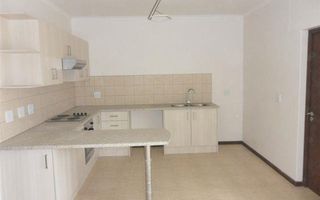 2 Bedroom House For Sale in Fairways Estate