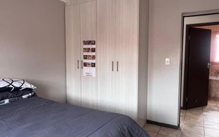 2 Bedroom House For Sale in Fairways Estate