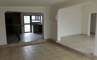 3 Bedroom House For Sale in Lagoon