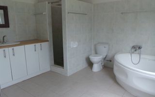 3 Bedroom House For Sale in Lagoon