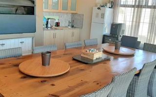 3 Bedroom House For Sale in Dolphin Beach