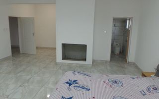 5 Bedroom House For Sale in Meersig