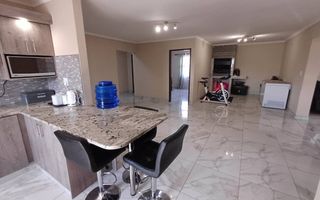 4 Bedroom House For Sale in Meersig