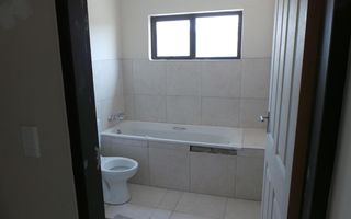 2 Bedroom House For Sale in Fairways Estate