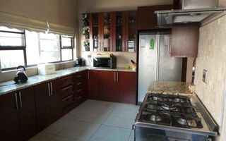 3 Bedroom House For Sale in Meersig