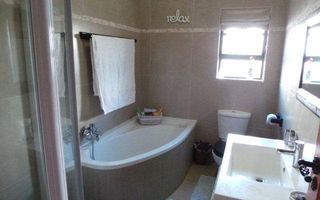 3 Bedroom House For Sale in Meersig