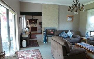3 Bedroom House For Sale in Meersig