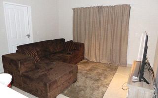 2 Bedroom Apartment/Penthouse For Sale in Walvis Bay Central