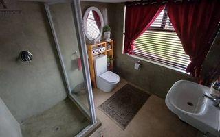 5 Bedroom House For Sale in Walvis Bay Central