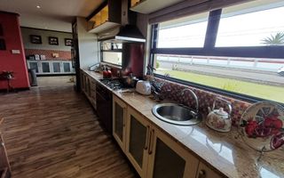 5 Bedroom House For Sale in Walvis Bay Central