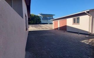 3 Bedroom House For Sale in Lagoon