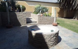 3 Bedroom House For Sale in Lagoon