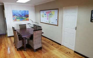 9 Bedroom House For Sale in Lagoon