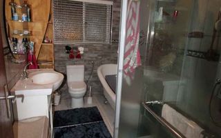 3 Bedroom House For Sale in Lagoon