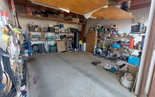 4 Bedroom House For Sale in Lagoon