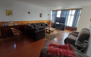 4 Bedroom House For Sale in Lagoon